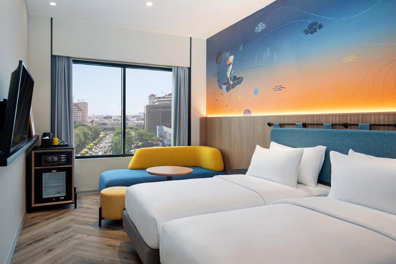 Hotel Ibis Styles Semarang Simpang Lima Esterno foto