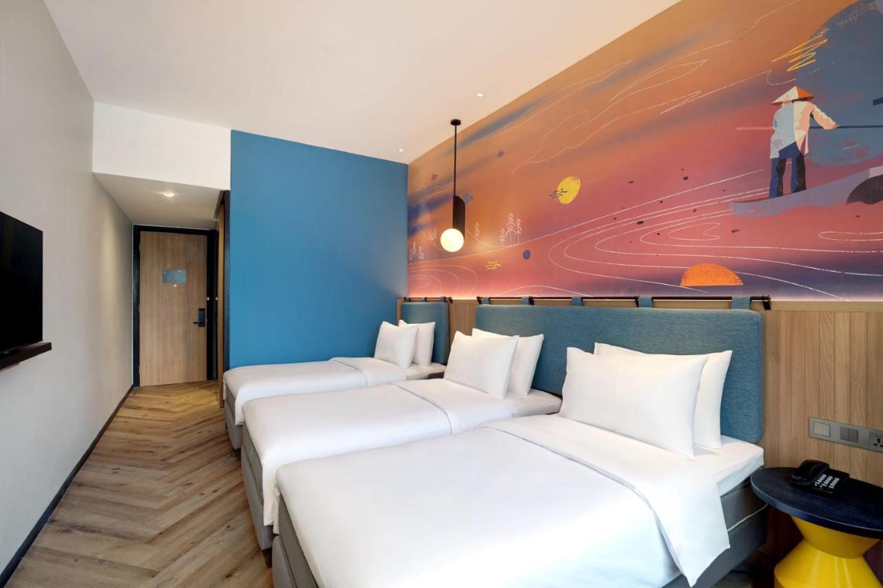 Hotel Ibis Styles Semarang Simpang Lima Esterno foto