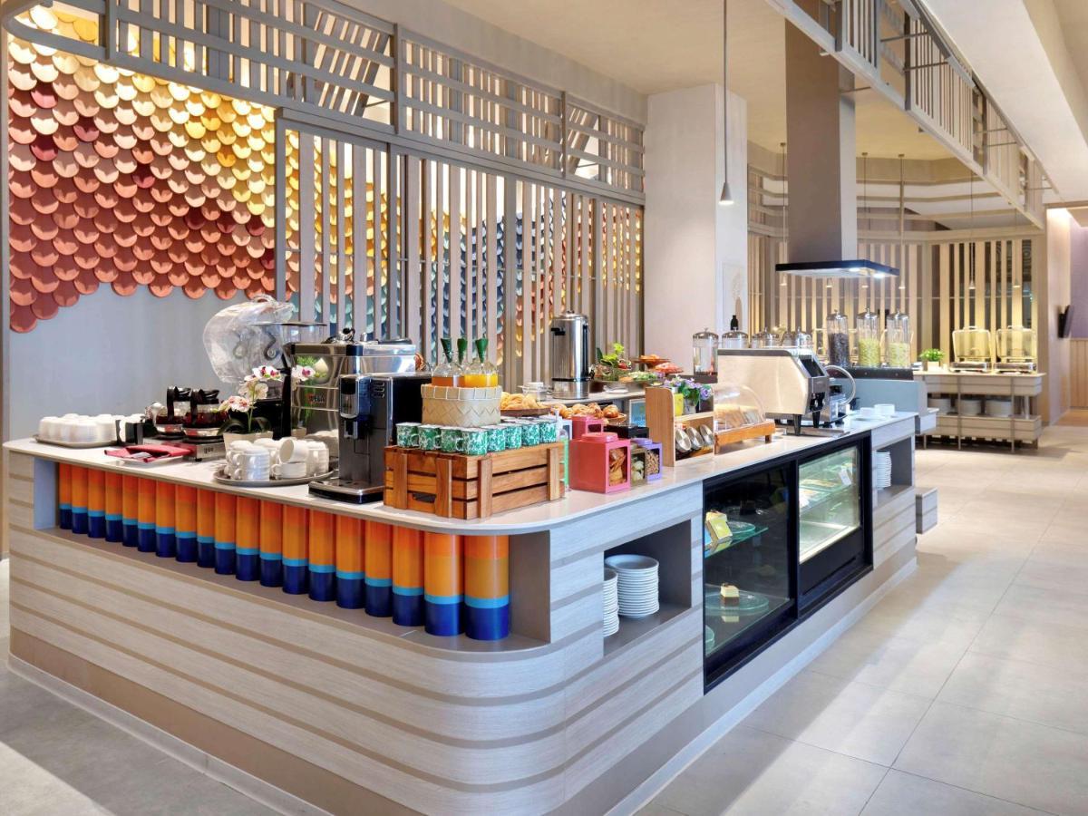 Hotel Ibis Styles Semarang Simpang Lima Esterno foto