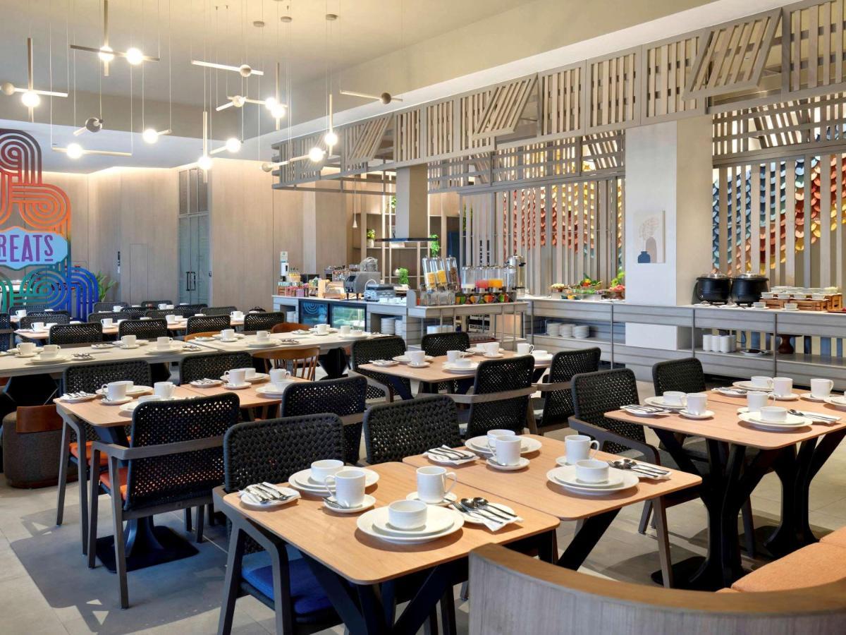 Hotel Ibis Styles Semarang Simpang Lima Esterno foto