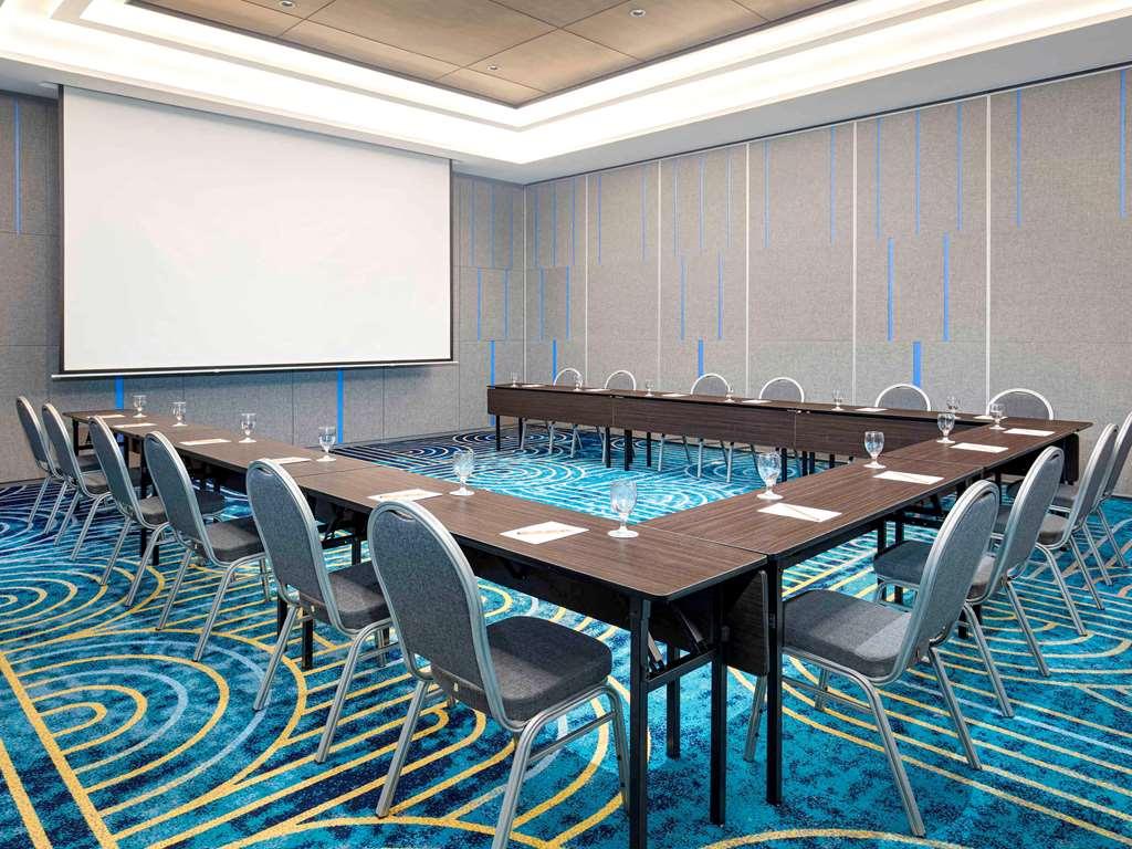 Hotel Ibis Styles Semarang Simpang Lima Servizi foto